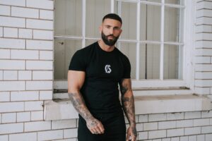 Carlson T-shirt In Black With White Logo