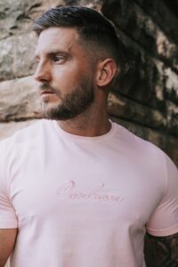 T-shirt In Pink With Signature Logo